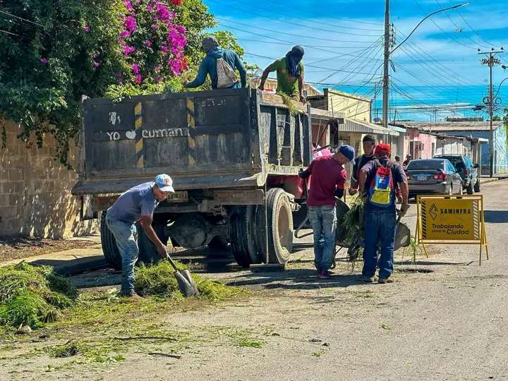 Activaron operativo de limpieza y recolección de basura en Cumaná ...